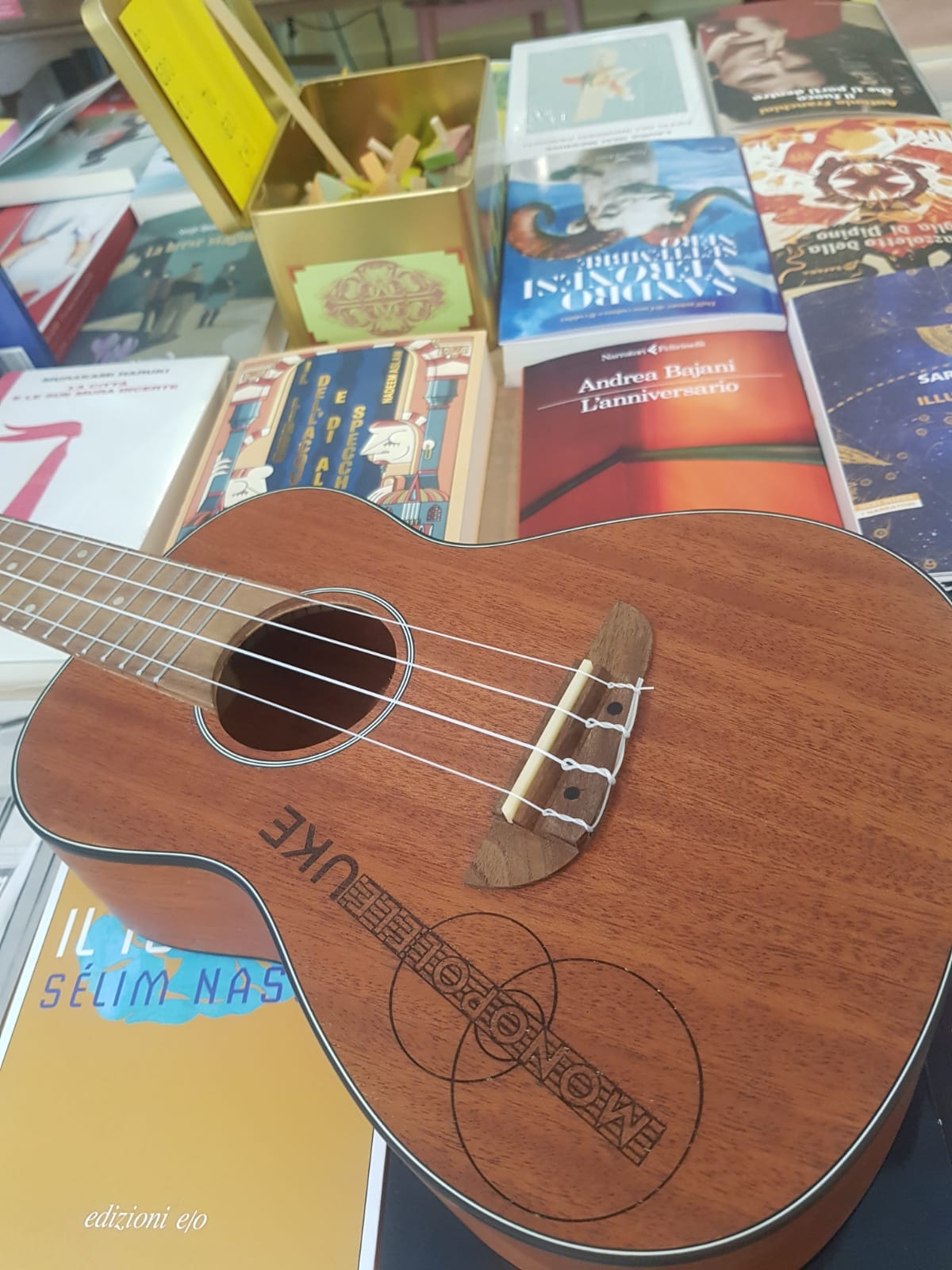 Monopolele Ukulele Concert by Eko
